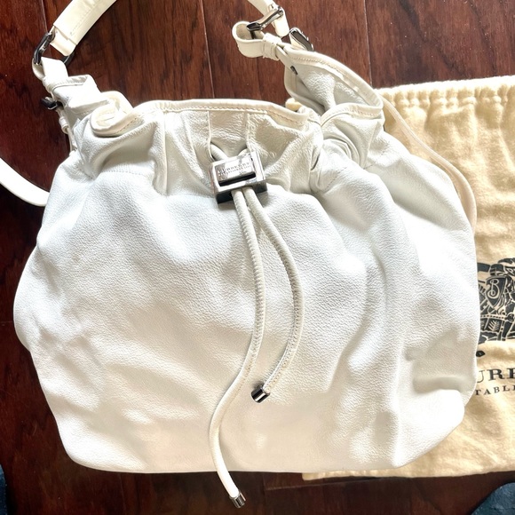 Burberry Hobo premium leather - Picture 2 of 6